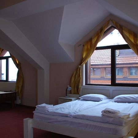 Guest House Anex Bansko Exteriör bild